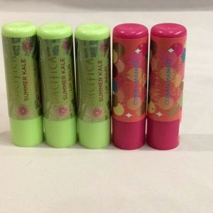 PACIFICA Lip Balms - set of 5